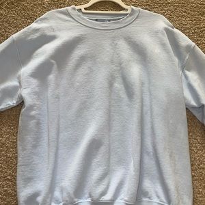 URBAN OUTFITTERS BLUE CREW NECK